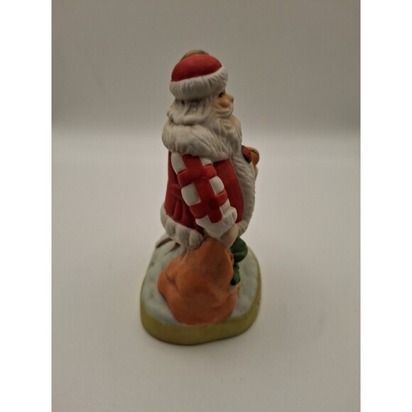 Santa's of The Nations Hand Painted Porcelain Christmas Fig (France) #8910 - Picture 2 of 8